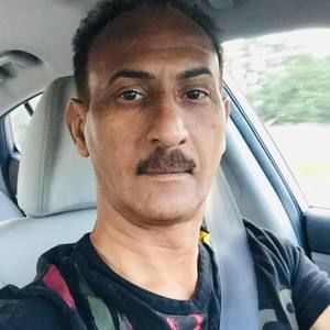 Meet your Posher, Ali caina